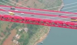 鸭池河大桥爆料视频大全,揭秘工程奇迹背后的故事